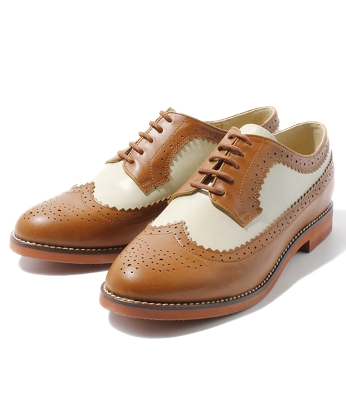 WEGO(ウィゴー)の「メダリオンシューズ(ドレスシューズ・レディース・ホワイト/ブラック/ブラウン/キャメル・23.5/24.5)」の4枚目の写真