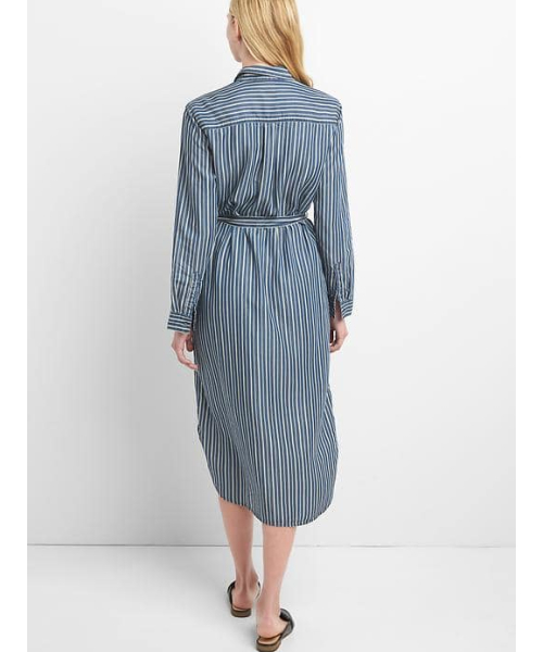 GAP（ギャップ）の「Gap ストライプTENCEL(TM) ミディシャツワンピース（ワンピース・レディース・ダークインディゴブルー・XS/S/M/XXS/L）」の4枚目の写真