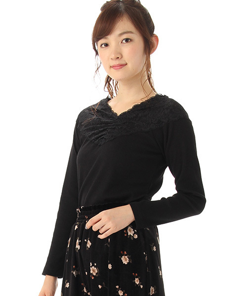 Honeys（ハニーズ）の「レース使いプルオーバー（Tシャツ/カットソー・レディース・アイボリー/ブラック/ピンク/杢グレー・L/M/S）」の2枚目の写真