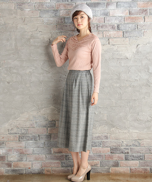 Honeys（ハニーズ）の「レース使いプルオーバー（Tシャツ/カットソー・レディース・アイボリー/ブラック/ピンク/杢グレー・L/M/S）」の11枚目の写真