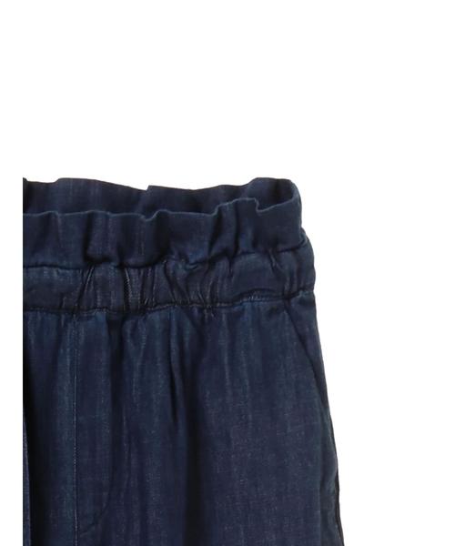 earth music&ecology（アースミュージックアンドエコロジー）の「COTTON USA デニムパンツ(ベルト付ワイド)（デニムパンツ・レディース・ダークインディゴブルー/ライトインディゴブルー・L/M）」の9枚目の写真