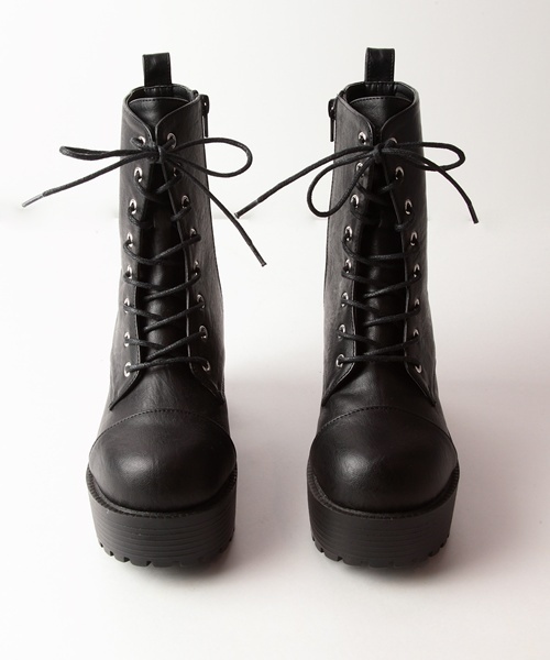 WEGO（ウィゴー）の「WEGO/厚底太ヒールショートブーツ（ブーツ・レディース・ブラック/ブラウン・23.5/24.5）」の7枚目の写真