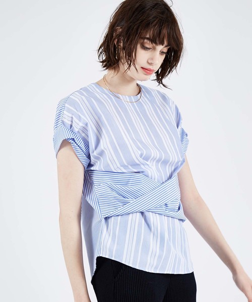 UNITED TOKYO（ユナイテッドトウキョウ）の「ツイストラインフロントブラウス（シャツ/ブラウス・レディース・ブラック/マルチ/サックスブルー/オフホワイト・1）」の17枚目の写真