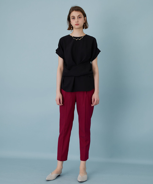 UNITED TOKYO（ユナイテッドトウキョウ）の「ツイストラインフロントブラウス（シャツ/ブラウス・レディース・ブラック/マルチ/サックスブルー/オフホワイト・1）」の21枚目の写真