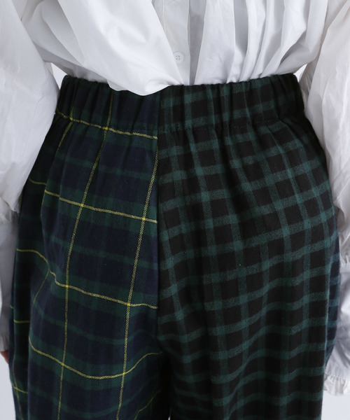 MERLOT（メルロー）の「チェック柄４面ドッキングコクーンパンツ7834（その他パンツ・レディース・ブラック/ネイビー・FREE）」の6枚目の写真