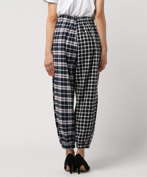 MERLOT（メルロー）の「チェック柄４面ドッキングコクーンパンツ7834（その他パンツ・レディース・ブラック/ネイビー・FREE）」の19枚目の写真
