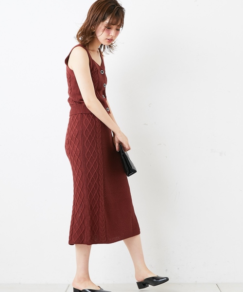 natural couture（ナチュラルクチュール）の「ケーブルニットキャミ（ニット/セーター・レディース・ブラック/ベージュ/ブラウン/オフホワイト・FREE）」の12枚目の写真