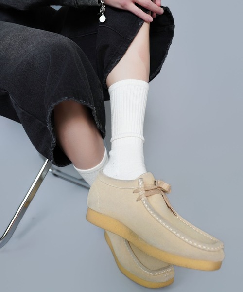 SPINNS（スピンズ）の「【カラバリ豊富】無地カラーソックス/クルー丈/メンズソックス/コーデの差し色にもおすすめ！（ソックス/靴下・メンズ・ホワイト/ブラック/レッド/オレンジ/ワイン/イエロー/パープル/ライム/モスグリーン/ミント/ピンク/ベージュ/サックスブルー/杢グレー/ダークグリーン/ブラウン/ライトピンク/ダークグレー/ライトパープル/エメラルド/ダークブルー/グリーン/ブルー/レモンイエロー/キナリ・25-27/ONESIZE）」の3枚目の写真