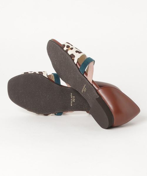 JELLY BEANS(ジェリービーンズ)の「コンビセパレートフラットサンダル(103-480)JELLY BEANS(ジェリービーンズ)(サンダル・レディース・ホワイト/シルバー/レオパード/ブラック・23/24/22.5/24.5/23.5)」の9枚目の写真