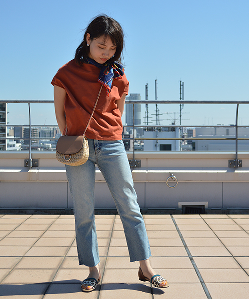 JELLY BEANS(ジェリービーンズ)の「コンビセパレートフラットサンダル(103-480)JELLY BEANS(ジェリービーンズ)(サンダル・レディース・ホワイト/シルバー/レオパード/ブラック・23/24/22.5/24.5/23.5)」の14枚目の写真