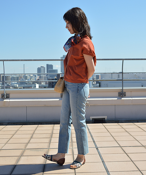 JELLY BEANS(ジェリービーンズ)の「コンビセパレートフラットサンダル(103-480)JELLY BEANS(ジェリービーンズ)(サンダル・レディース・ホワイト/シルバー/レオパード/ブラック・23/24/22.5/24.5/23.5)」の13枚目の写真