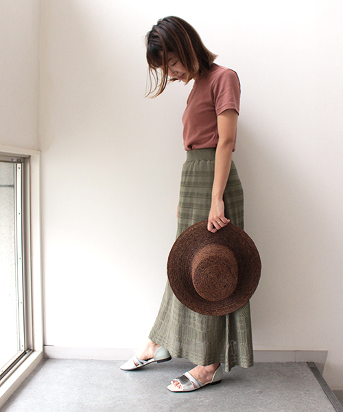 JELLY BEANS(ジェリービーンズ)の「コンビセパレートフラットサンダル(103-480)JELLY BEANS(ジェリービーンズ)(サンダル・レディース・ホワイト/シルバー/レオパード/ブラック・23/24/22.5/24.5/23.5)」の6枚目の写真