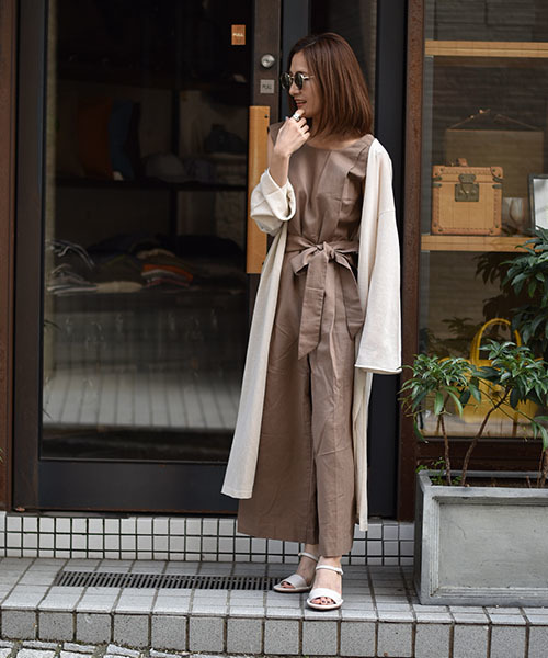 TRUNC(トランクエイティーエイト)の「Linen High gauge Cardigan(カーディガン/ボレロ・レディース・ブラック/アイボリー/キャメル・FREE)」の19枚目の写真