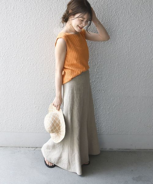 SHIPS（シップス）の「リネンVネックボタンベスト（ベスト・レディース・ブラック/オリーブ/オレンジ・ONE SIZE）」の20枚目の写真