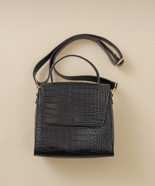 natural couture（ナチュラルクチュール）の「クロコ2WAYレトロショルダーバッグ（ショルダーバッグ・レディース・ブラック/ベージュ/ブラウン・FREE）」の17枚目の写真