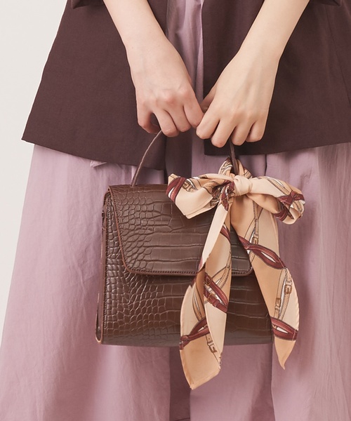 natural couture（ナチュラルクチュール）の「クロコ2WAYレトロショルダーバッグ（ショルダーバッグ・レディース・ブラック/ベージュ/ブラウン・FREE）」の7枚目の写真