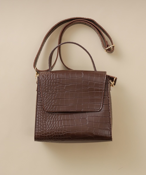 natural couture（ナチュラルクチュール）の「クロコ2WAYレトロショルダーバッグ（ショルダーバッグ・レディース・ブラック/ベージュ/ブラウン・FREE）」の10枚目の写真