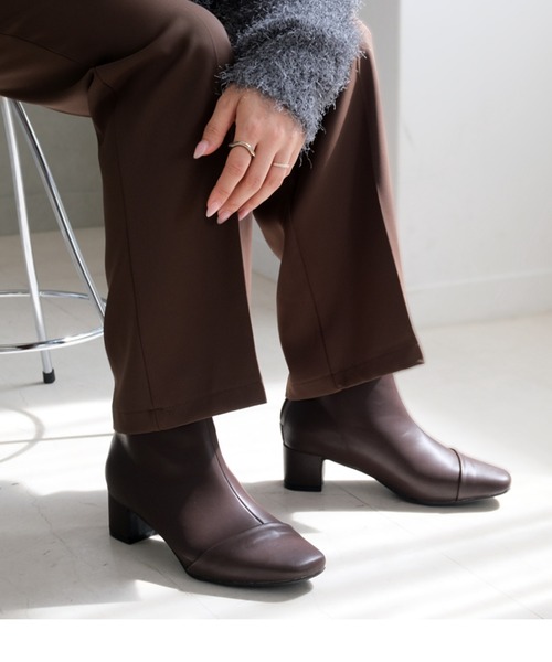 AmiAmi（アミアミ）の「【2025AW再販！】スクエアトゥバックファスナーショートブーツ（ブーツ・レディース・ブラック系その他/ブラック/ブラウン/グレー/キャメル/ベージュ・L/LL/M/S）」の19枚目の写真