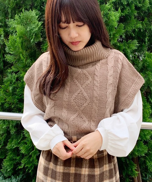 apres jour(アプレジュール)の「タートルベスト×ブラウスセット【ZOZOTOWN限定アイテム】(ニット/セーター・レディース・ベージュ/モカ/ライトベージュ・フリー)」の18枚目の写真