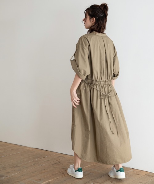 Munich(ミューニック)の「ビンテージコットンツイル シャーリングシャツワンピース(シャツワンピース・レディース・ベージュ/カーキ/ブラック・FREE)」の11枚目の写真