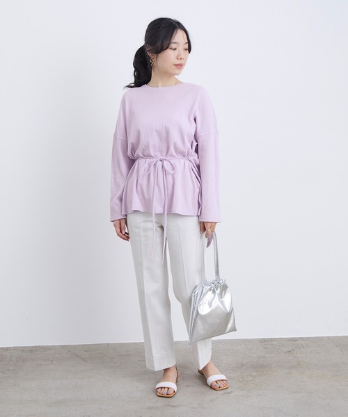 ADAM ET ROPE'(アダムエロペ)の「ベルト付きテレコプルオーバー(Tシャツ/カットソー・レディース・オフホワイト/パープル系その他・FREE)」の6枚目の写真