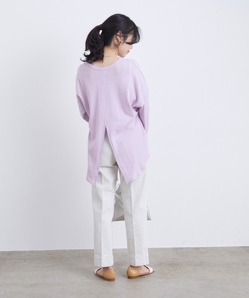 ADAM ET ROPE'(アダムエロペ)の「ベルト付きテレコプルオーバー(Tシャツ/カットソー・レディース・オフホワイト/パープル系その他・FREE)」の7枚目の写真