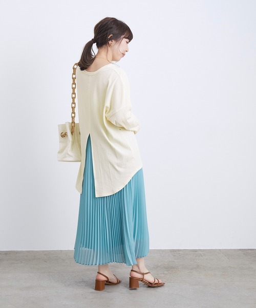 ADAM ET ROPE'(アダムエロペ)の「ベルト付きテレコプルオーバー(Tシャツ/カットソー・レディース・オフホワイト/パープル系その他・FREE)」の21枚目の写真