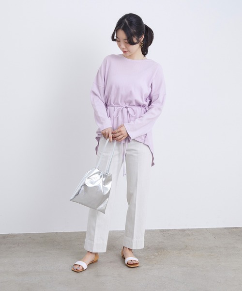 ADAM ET ROPE'(アダムエロペ)の「ベルト付きテレコプルオーバー(Tシャツ/カットソー・レディース・オフホワイト/パープル系その他・FREE)」の22枚目の写真