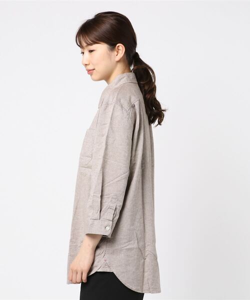 THISIS（ディスイズ）の「ビッグシルエット 綿麻ストレッチ シャツ レディース（シャツ/ブラウス・レディース・ネイビー/ホワイト/モカ/カーキ/ブラック・MEDIUM/LARGE/X-LARGE）」の6枚目の写真