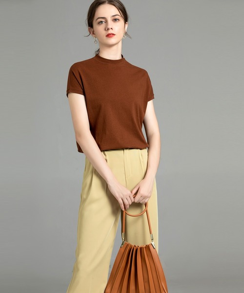 SMILE ORCHID(スマイルオーキッド)の「プリーツショルダーバッグ(トートバッグ・レディース・ブラウン/アイボリー/ベージュ/キャメル/ブラック・FREE)」の9枚目の写真