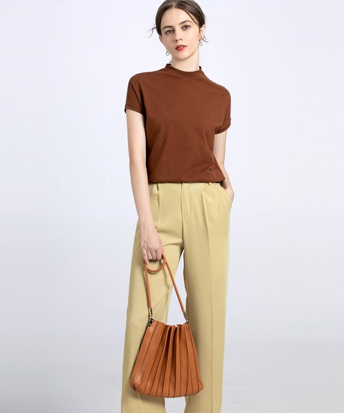 SMILE ORCHID(スマイルオーキッド)の「プリーツショルダーバッグ(トートバッグ・レディース・ブラウン/アイボリー/ベージュ/キャメル/ブラック・FREE)」の11枚目の写真