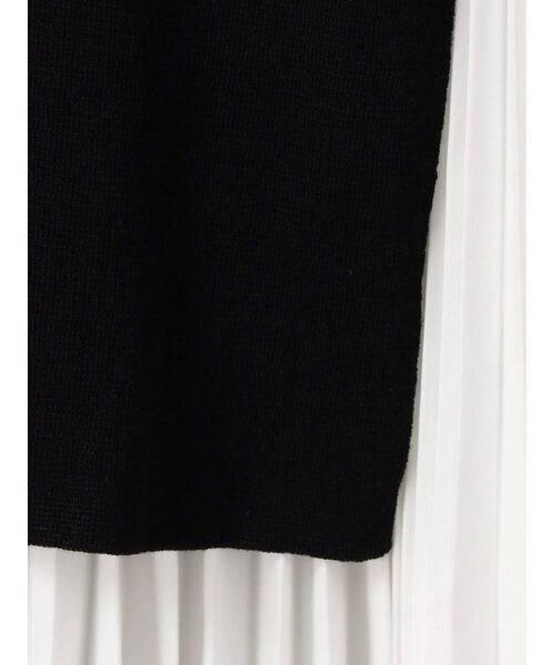 ELENDEEK（エレンディーク）の「プリーツクオータースリーブワンピース  