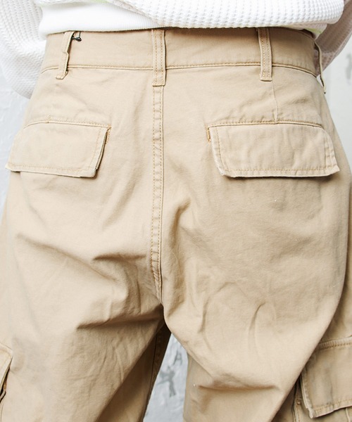 MinoriTY（マイノリティ）の「【MinoriTY】ワイドカーゴパンツ M-65  ミリタリーパンツ ワイドパンツ 裾ドローコード メンズ コットン素材（カーゴパンツ・メンズ・カーキ/ベージュ/ブラック/ホワイト/ブルー/オレンジ/グレー・M/L/XL/S）」の11枚目の写真