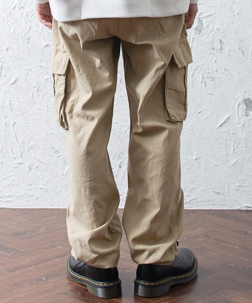 MinoriTY（マイノリティ）の「【MinoriTY】ワイドカーゴパンツ M-65  ミリタリーパンツ ワイドパンツ 裾ドローコード メンズ コットン素材（カーゴパンツ・メンズ・カーキ/ベージュ/ブラック/ホワイト/ブルー/オレンジ/グレー・M/L/XL/S）」の8枚目の写真
