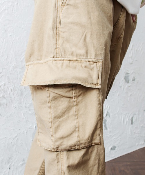 MinoriTY（マイノリティ）の「【MinoriTY】ワイドカーゴパンツ M-65  ミリタリーパンツ ワイドパンツ 裾ドローコード メンズ コットン素材（カーゴパンツ・メンズ・カーキ/ベージュ/ブラック/ホワイト/ブルー/オレンジ/グレー・M/L/XL/S）」の13枚目の写真