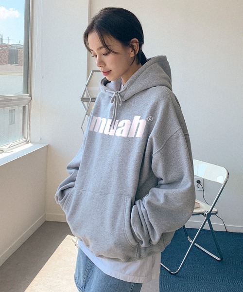 muahmuah(ムーアムーア)の「『muah muah/ムーアムーア』BALANCE MUAH LOGO HOODIE/バランス MUAH ロゴ フーディー/プルオーバーパーカー(パーカー・レディース・アイボリー/グレー/ブルー/ブラック/インディゴブルー/パープル/ベージュ・FREE)」の12枚目の写真