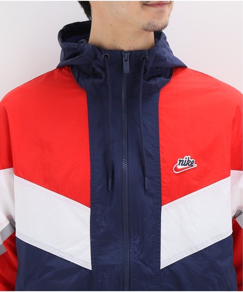 NIKE（ナイキ）の「【NIKE / ナイキ】ウインドランナー UNLD フーディジャケット（ブルゾン・メンズ・ブラック/アイボリー/ネイビー・MEDIUM/LARGE）」の18枚目の写真