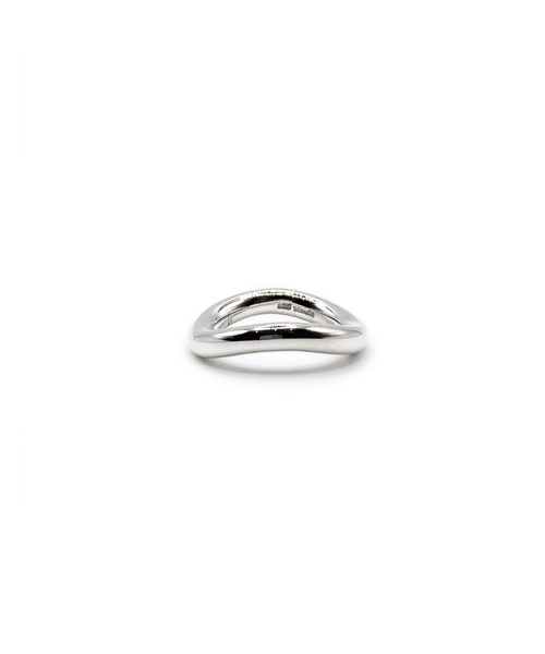 Blanche(ブランシュ)の「Blanche ブランシュ ウェーブデザインリング Adorer (アドレ) SILVER(リング・レディース・シルバー/ゴールド・#13/#11/#15)」の5枚目の写真