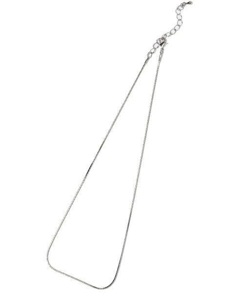 SPINNS（スピンズ）の「シンプルスネークチェーンネックレス（ネックレス・レディース・シルバー/ゴールド・ONESIZE）」の3枚目の写真