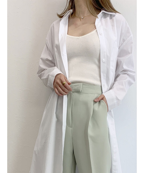 ISOOK（アイスー）の「Side slit shirt one-piece / サイドスリットシャツワンピース（シャツワンピース・レディース・ライトブルー/ライトベージュ/ホワイト・FREE）」の17枚目の写真