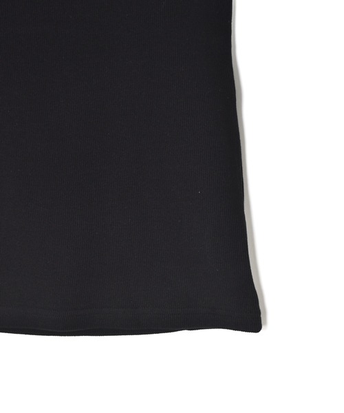 w closet（ダブルクローゼット）の「テレコカップ付きバッククロスキャミソール（キャミソール・レディース・ブラック/オフホワイト/グレイッシュベージュ/グレー系1/ブラウン/パープル・FREE）」の12枚目の写真