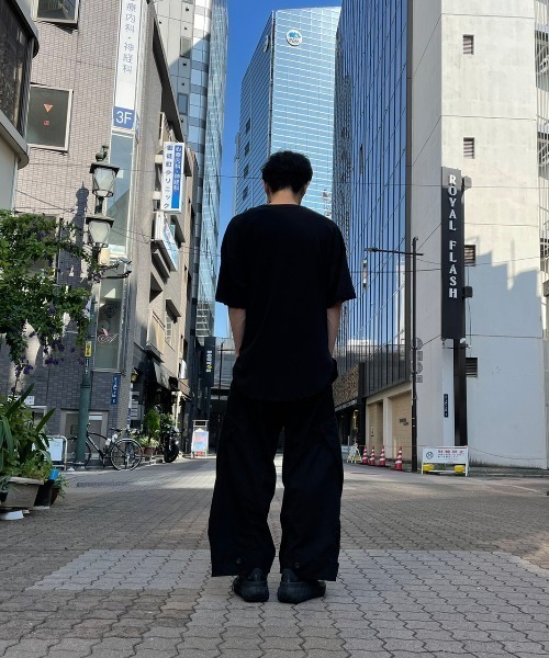 JULIUS（ユリウス）の「JULIUS/ユリウス/ワイドバギーパンツ/757PAM6（その他パンツ・メンズ・ブラック・3/2/1）」の5枚目の写真