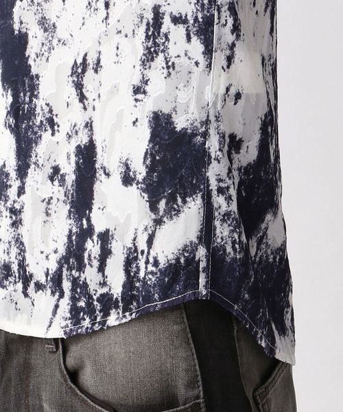 HIDEAWAYS NICOLE(ハイダウェイニコル)の「ボタニカル柄カットジャカード七分袖シャツ(シャツ/ブラウス・メンズ・ネイビー/その他1/ホワイト・X-LARGE/LARGE/MEDIUM)」の7枚目の写真