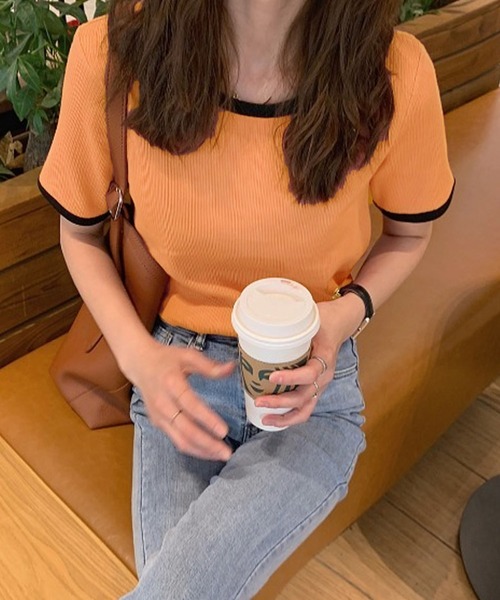 ABITOKYO（アビトーキョー）の「配色リブクルーネックカットTシャツ（Tシャツ/カットソー・レディース・ホワイト/ベージュ/ピンク/グリーン/ダークグリーン/ネイビー/ブルー/オレンジ/グレイッシュベージュ/グレー/ブルーグリーン/ブラック・FREE）」の12枚目の写真