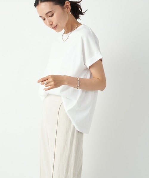 RIVE DROITE（リヴドロワ）の「ターンバックカットソー（Tシャツ/カットソー・レディース・オフホワイト/ブラック/ローズ/ボルドー/ダークグリーン/ライトベージュ・FREE）」の8枚目の写真