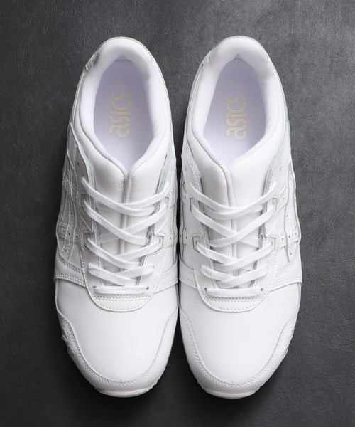 ASICS（アシックス）の「ASICS GEL-LYTE III OG / アシックス ゲルライトスリー オージー（スニーカー・レディース・ブラック/ホワイト・23.5cm/26.0cm/24.5cm/27.0cm/25.0cm/24.0cm/26.5cm/28.0cm/28.5cm/27.5cm/25.5cm/29.0cm/23.0cm/30.0cm）」の5枚目の写真