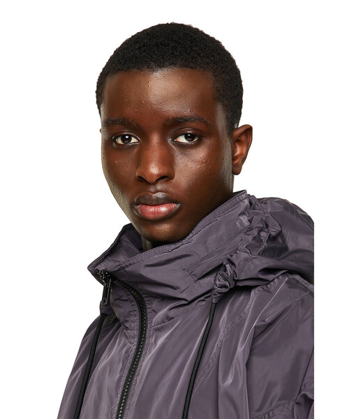 DIESEL（ディーゼル）の「メンズ ジャケット ナイロンジャケット リサイクルポリエステル（ナイロンジャケット・メンズ・グレー/ネイビー/レッド・SMALL/XX-LARGE/X-LARGE/X-SMALL/MEDIUM/LARGE）」の19枚目の写真