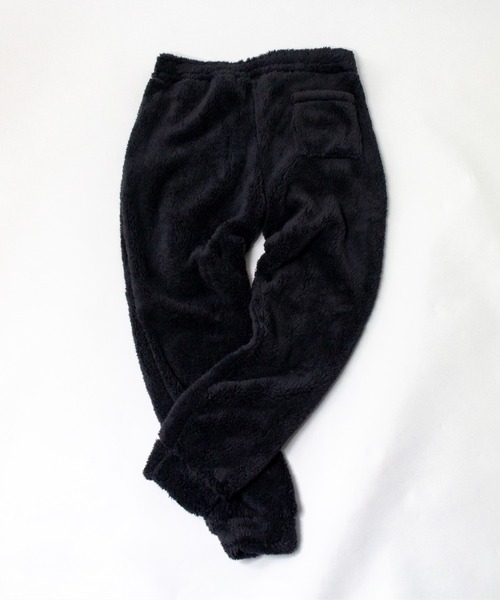 ADPOSION（アドポーション）の「【上下2点 セットアップ】シャギーボアパーカー / ロングパンツ（パーカー・メンズ・ベージュ/ネイビー/チャコールグレー/ブラック・LARGE/MEDIUM）」の5枚目の写真