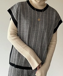 y/m by misato | 幾何学柄ジャガードベスト(ニット/セーター)