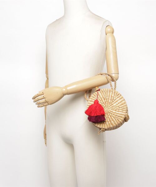 【セール】ROUND BASKET W TASSELS(ハンドバッグ)|mikomori(ミコモリ) 【セール】ROUND BASKET W TASSELS(ハンドバッグ)|mikomori(ミコモリ)
